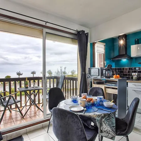 Familial Proche Avec Balcon Et Parking A - Fr-1-788-3 Merville-Franceville-Plage